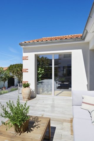 Pose et installation de menuiseries PVC BOUVET FULLSUN à Châtellerault